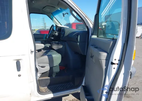 2006 Ford E-250 Commercial/Recreational from USA, damaged, VIN 1FTNE24L26DA69698